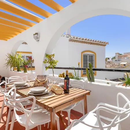Apartmán Modern Terrace By Costarentals - Ref 123